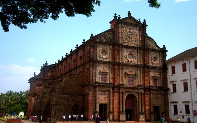 South Goa Tour by Luxury Coach